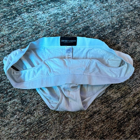 Emporio Armani Briefs - Picture 2 of 3